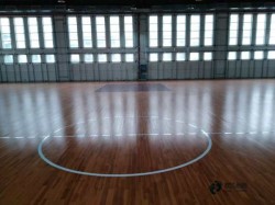 俄勒岡松舞臺體育場木地板哪個牌子的好